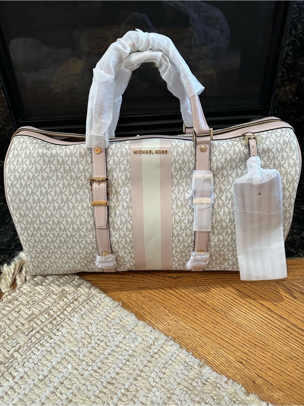 Michael Kors Bedford Beige & Pink Signature Travel Duffle